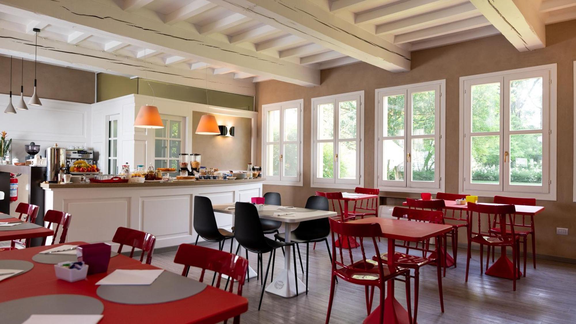 Reggiolo Hotel Villa Nabila מראה חיצוני תמונה