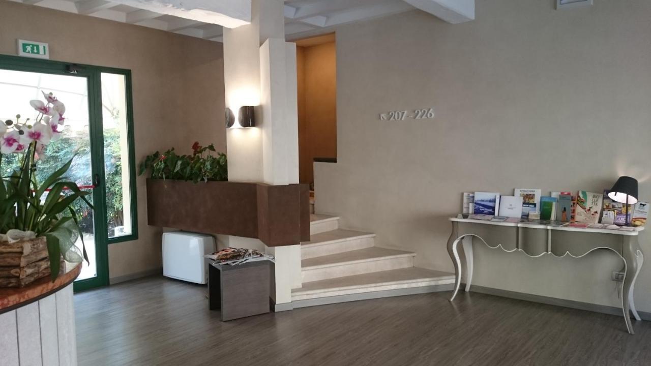 Reggiolo Hotel Villa Nabila מראה חיצוני תמונה